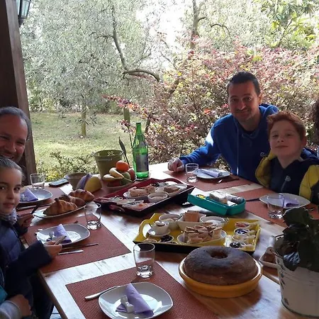 Ada Bed and Breakfast Φόρμια