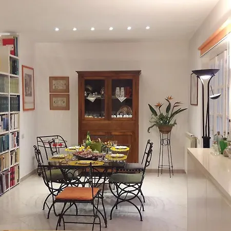 Ada Bed & Breakfast 4*