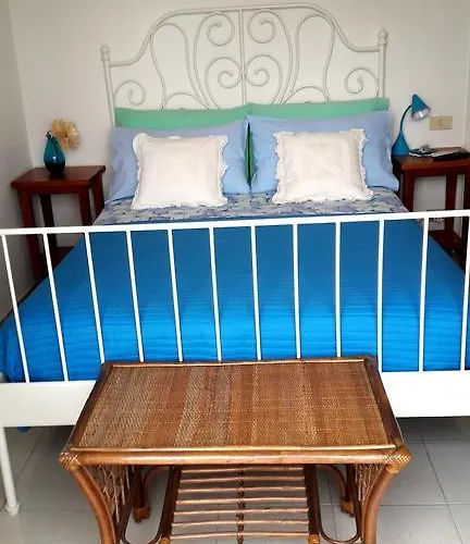 Bed and Breakfast Ada Φόρμια