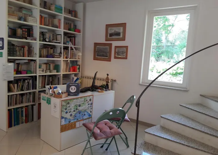 Ada Bed and Breakfast